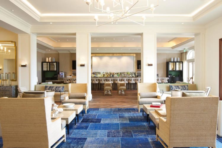 Lobby Bar